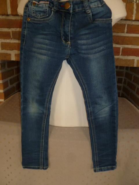 jeans broek voor meisje, maat 110. 2 euro stuk, Kinderen en Baby's, Ophalen of Verzenden, Meisje, Broek