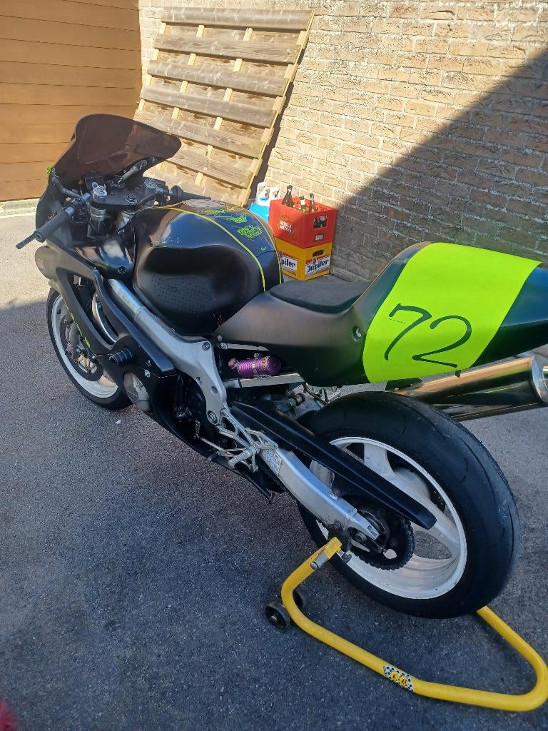 Circuit moto honda cbr 600, Motos, Motos | Honda, Occasion, 4 cylindres, Manuelle, Permis Moto A