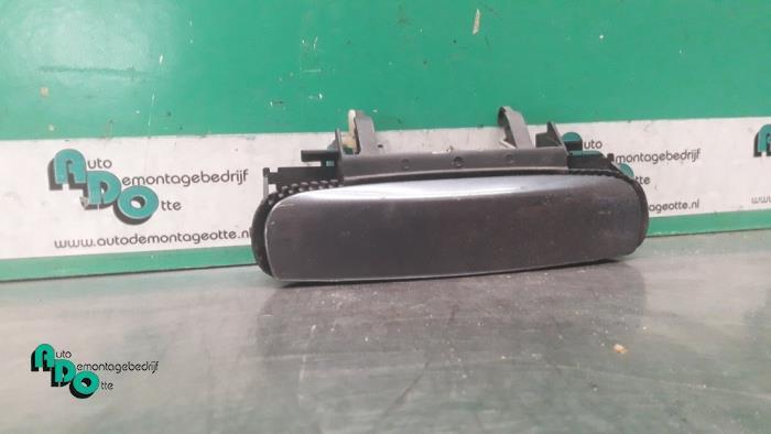 Portiergreep 2Deurs rechts van een Audi A3 (A3 03-), Auto-onderdelen, Carrosserie, Audi, Gebruikt, 3 maanden garantie, Ophalen of Verzenden