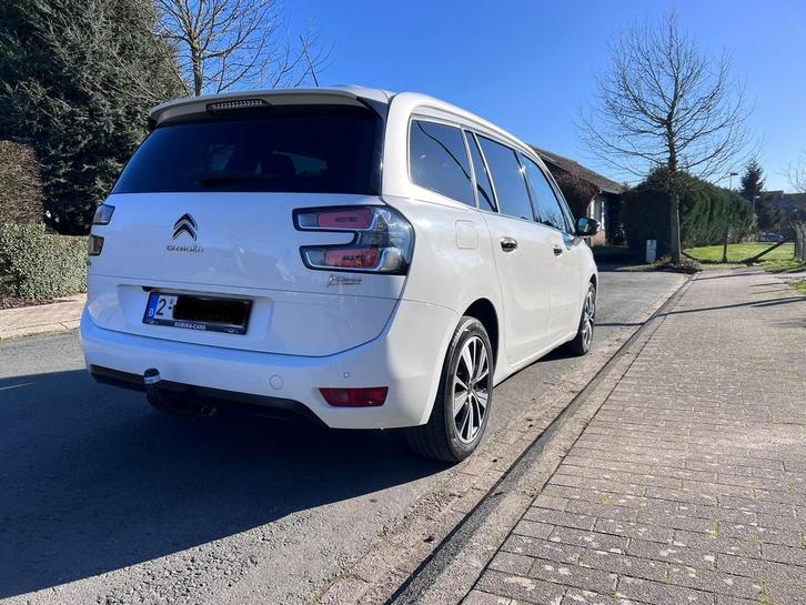 Citroen Grand C4 1.6 HDi Auto 7 pl. EURO6, Offres d'emploi, Emplois | Chauffeurs