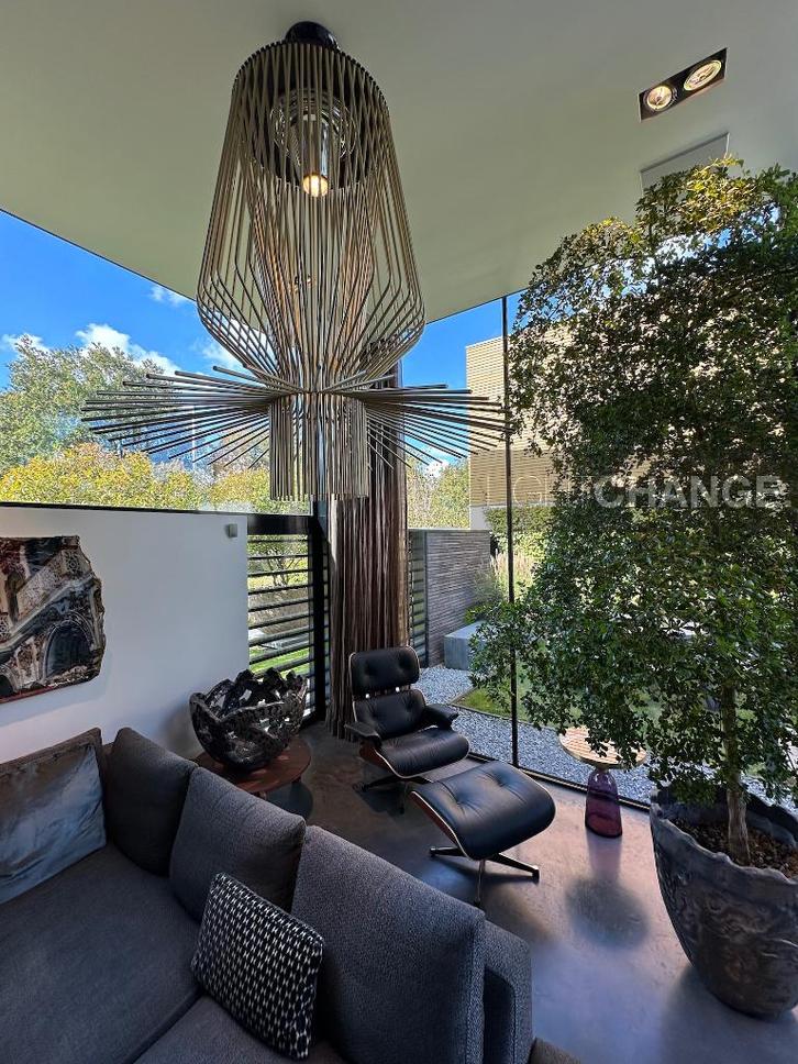 Vitra Lounge Chair met Ottoman verschillende kleuren NIEUW, Huis en Inrichting, Fauteuils, Nieuw, Hout, Leer, Metaal, 75 tot 100 cm