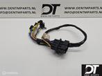Adapter radio BMW E30 E28 E34 E24 E32 82119416168, Gebruikt, Ophalen of Verzenden