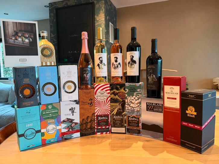 Whisky, Alderweireld collectie & Lionel messi collectie., Collections, Collections complètes & Collections, Enlèvement