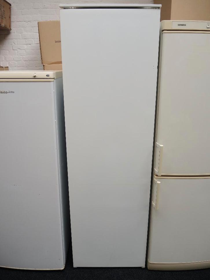 Aeg inbouw koelkast 3s, Electroménager, Mijoteuses, Utilisé, Enlèvement