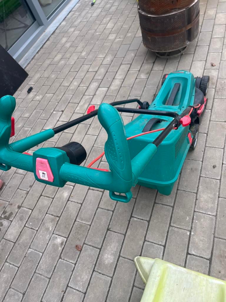 Grasmaaier Bosch, Tuin en Terras, Ophalen, Zo goed als nieuw