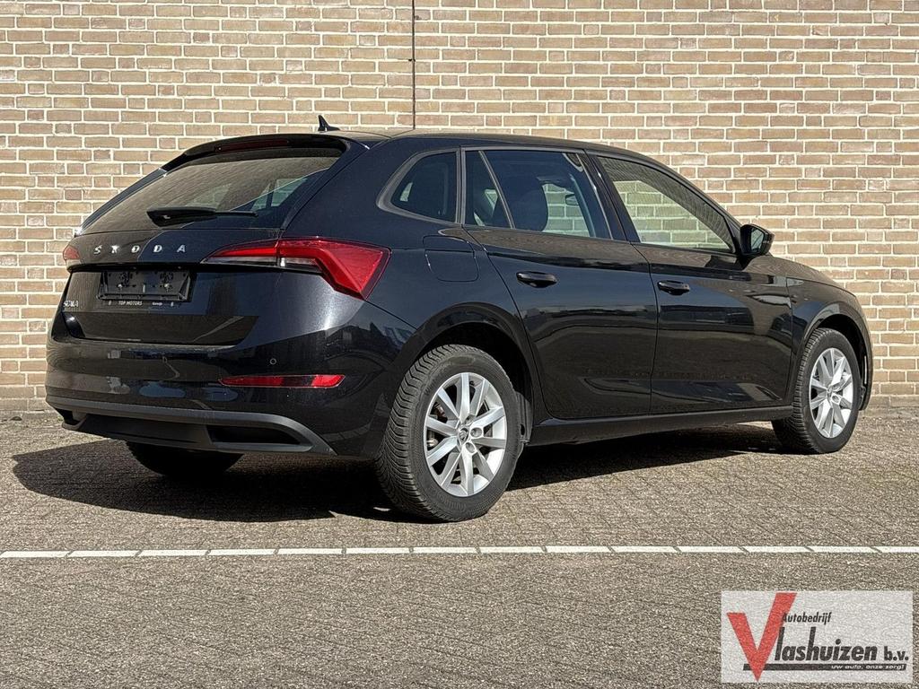 Skoda Scala 1.0 TSI Ambition | € 7.400,- NETTO! | Climate |, Auto's, Skoda, 121 g/km, Zwart, Zwart, Bedrijf