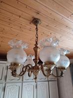 Lustre, Enlèvement, Verre