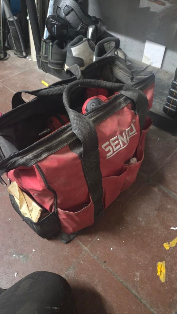 Senco tackers, Enlèvement