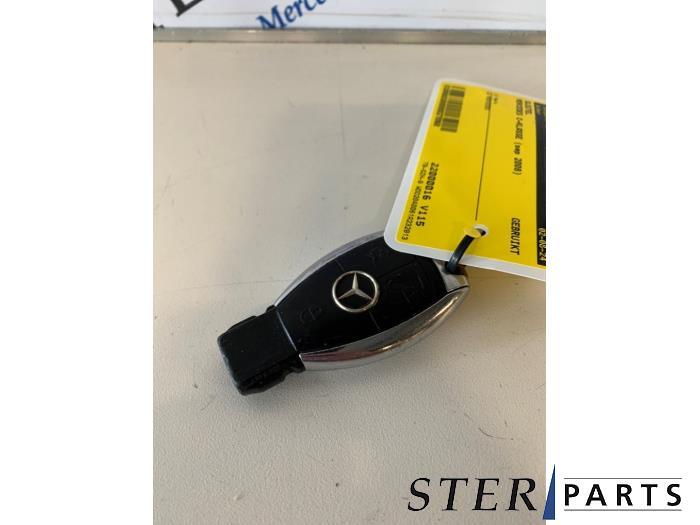 Sleutel van een Mercedes C-Klasse, Gebruikt, -, Ophalen of Verzenden, -
