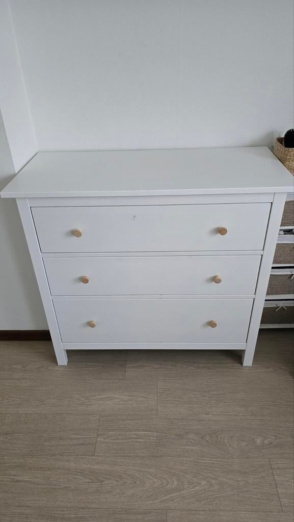 Commode blanche 3 tiroirs style scandinave – Bon état, Enfants & Bébés, Chambre d'enfant | Commodes & Armoires, Commode, Enlèvement