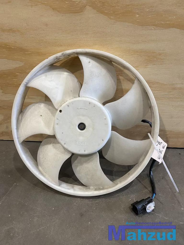 PEUGEOT 108 1.0 Koelvin ventilator 2014+, Autos : Pièces & Accessoires, Climatisation & Chauffage, Peugeot, Utilisé