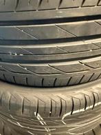 225/55R17 97W * 4 pièces, Véhicule de tourisme, Pneus été, Enlèvement, Utilisé