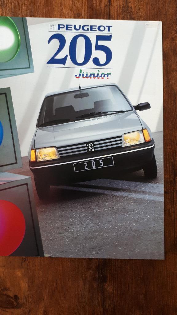 PEUGEOT 205  Junior  1988, Livres, Autos | Brochures & Magazines, Enlèvement ou Envoi, Neuf, Peugeot
