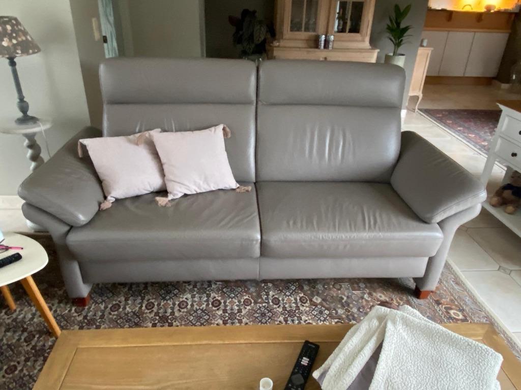 Lederen salon - propere staat - Zetel + 1 zit en voet bank, Ophalen, Gebruikt, Leer