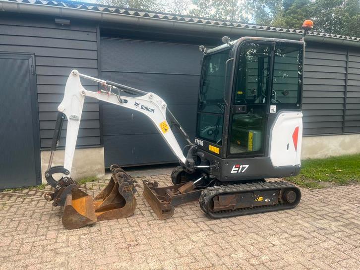 Bobcat e17 BJ 2021 met slechts 865 uur, Articles professionnels, Machines & Construction | Grues & Excavatrices, Excavatrice, Enlèvement ou Envoi