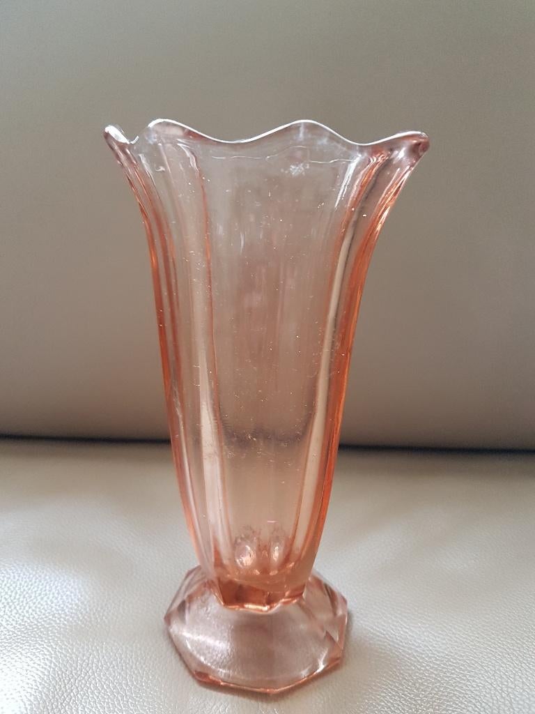 Zeer oud kristallen vaasje, Ophalen