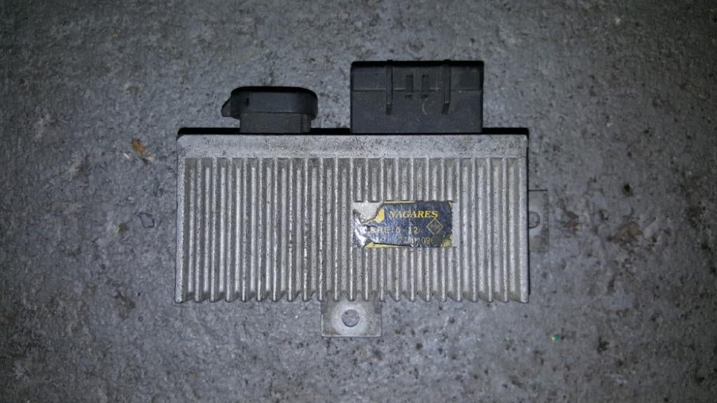 Voorgloei-relais Renault Kangoo 1.9 D 2000, Ophalen of Verzenden, Renault