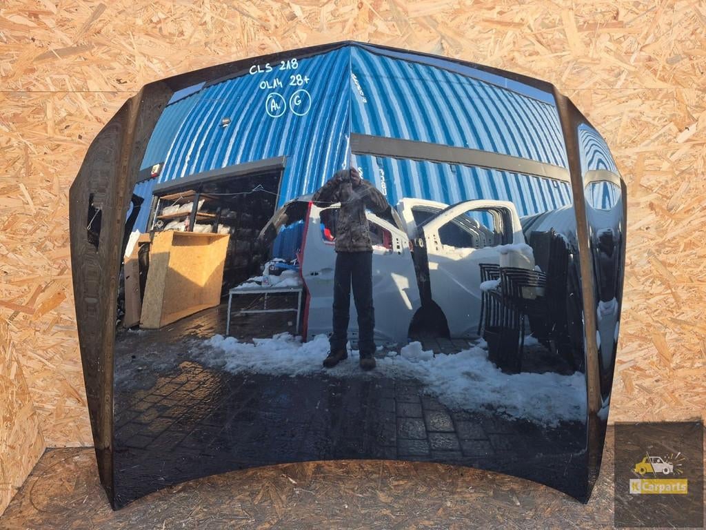 Capot Mercedes CLS W218 10-18, Mercedes-Benz AG, Mercedes-Benz, Utilisé, Mercedesstrasse 120
70372  Stuttgart, DE