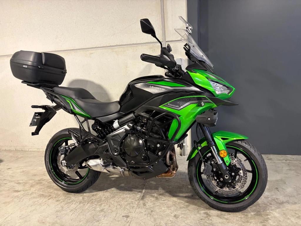 Kawasaki Versys 650 leuke middenklasse touring met extra's, Motos, Tourisme, Entreprise, Plus de 35 kW, 650 cm³