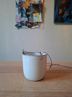 Hangende bloempot, Ophalen