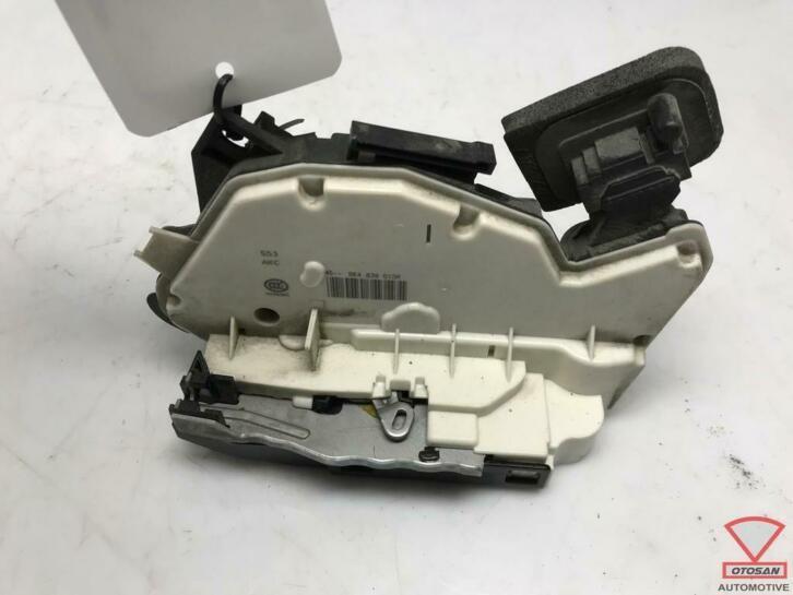 vw golf 6 slotmechaniek portier links achter 5k1839015r, Auto-onderdelen, Carrosserie, Volkswagen, Achter, Links, Gebruikt