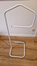 Dressboy klerenhanger, Ophalen