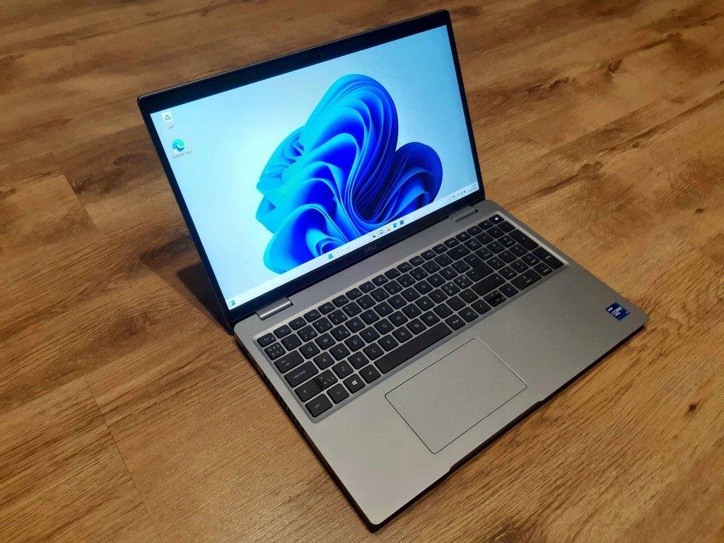 Dell Precision 3560 i7 32Gb 1Tb Quadro T500 Windows 11, 3 à 4 Ghz, Gaming, SSD, 1 TB