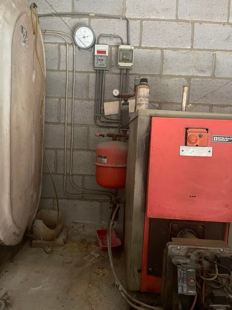 Mazout ton en ketel, Ophalen