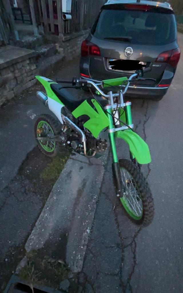 Dirt 150cc, Fietsen en Brommers, Minibikes, Midibikes en Pitbikes, Zo goed als nieuw, Dirtbike, Ophalen