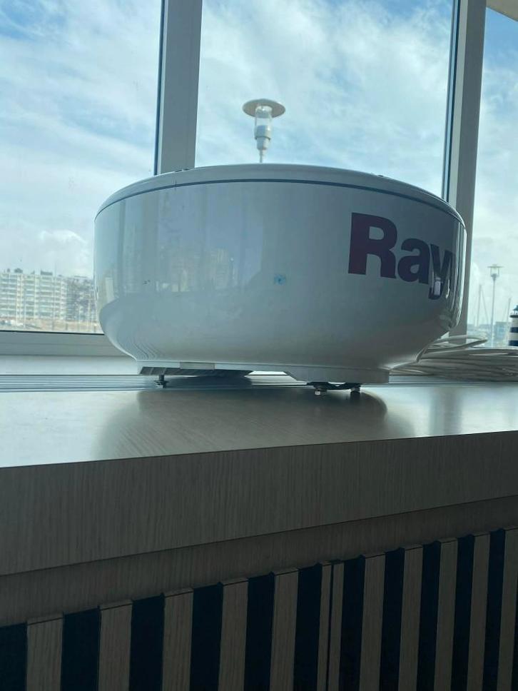 Raymarine Radar dome + kabel.  (Maritieme radarantenne), Watersport en Boten, Navigatiemiddelen en Scheepselektronica, Gebruikt