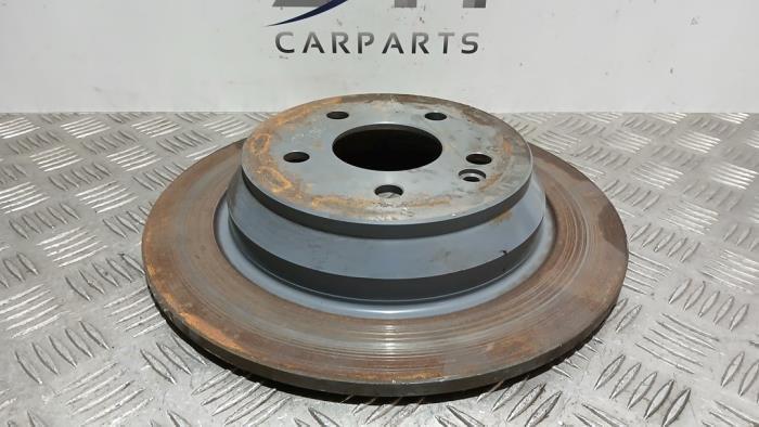Disque de frein avant d'un Mercedes Vito, Autos : Pièces & Accessoires, Freins & Transmission, Mercedes-Benz, Utilisé, 3 mois de garantie