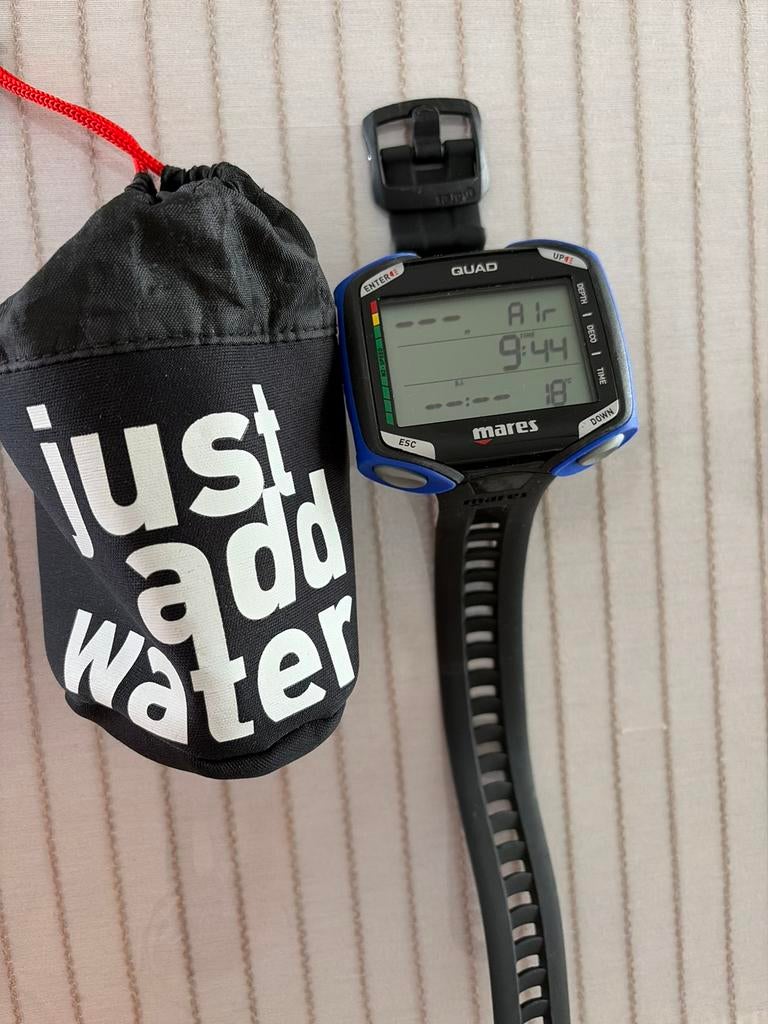 Mares duikcomputer, Sports nautiques & Bateaux, Plongée, Enlèvement, Comme neuf, Ordinateur de plongée