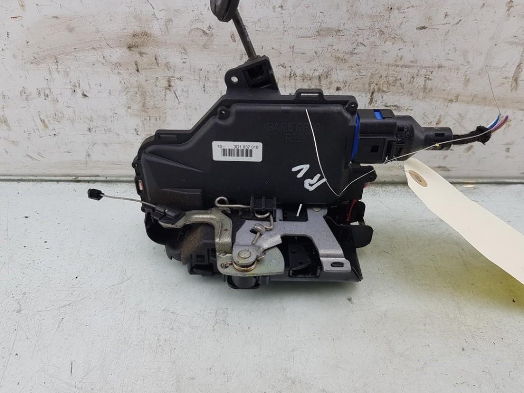 SERRURE DE PORTE RODS AVANT DROIT Volkswagen Golf V (1K1), Dhr. J. Ham, Volkswagen, Administratie@autoham.nl, Utilisé