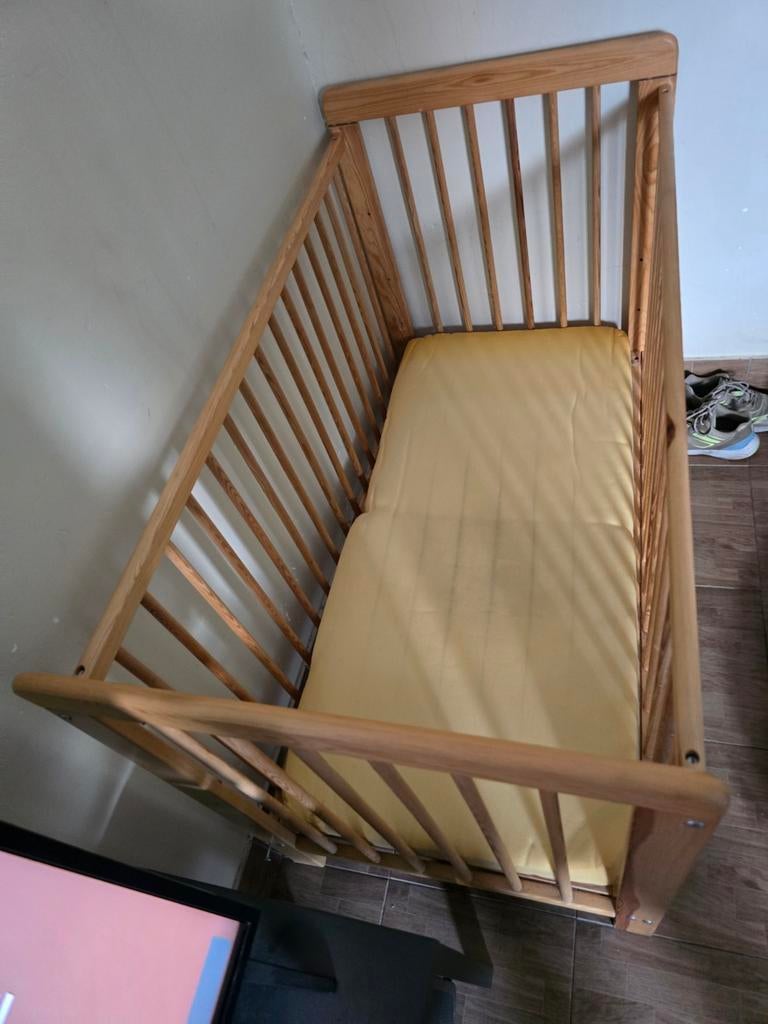 Lit bébé, Enfants & Bébés, Enlèvement, Utilisé, Lit