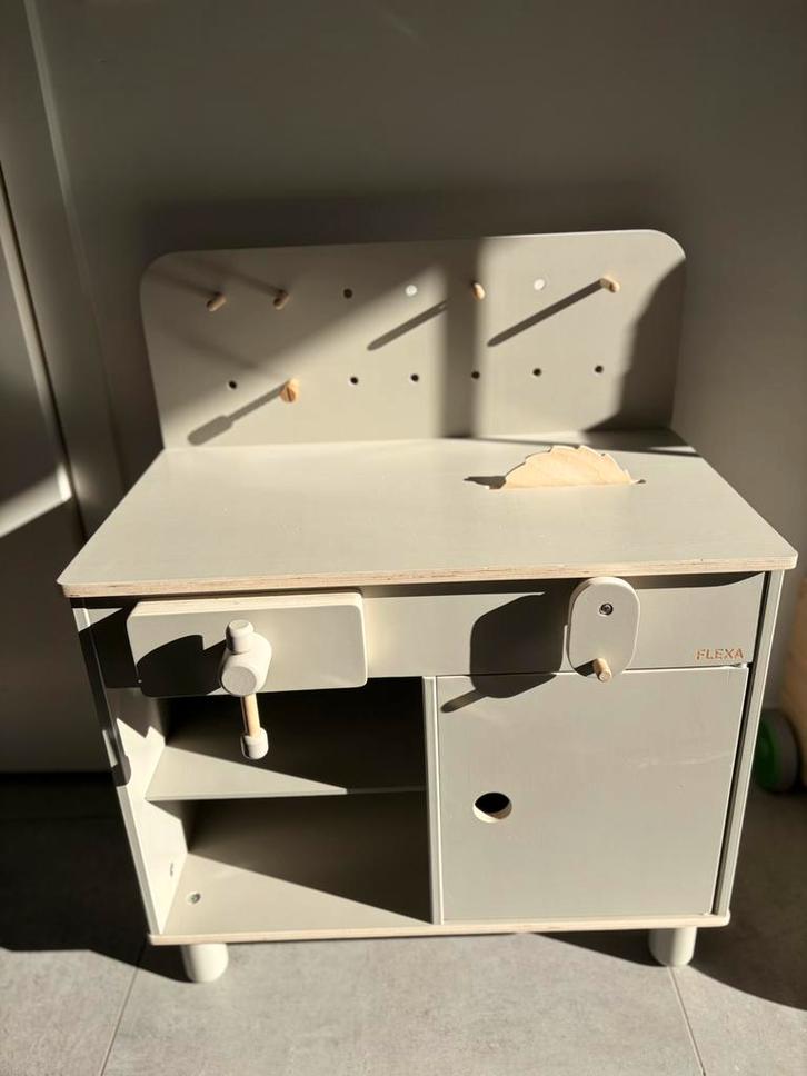 Houten werkbank kids, Kinderen en Baby's, Speelgoed | Houten speelgoed, Zo goed als nieuw, Ophalen