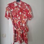 Playsuit Mango XS bloemen, Kleding | Dames, Jumpsuits, Mango, Nieuw, Ophalen of Verzenden, Roze