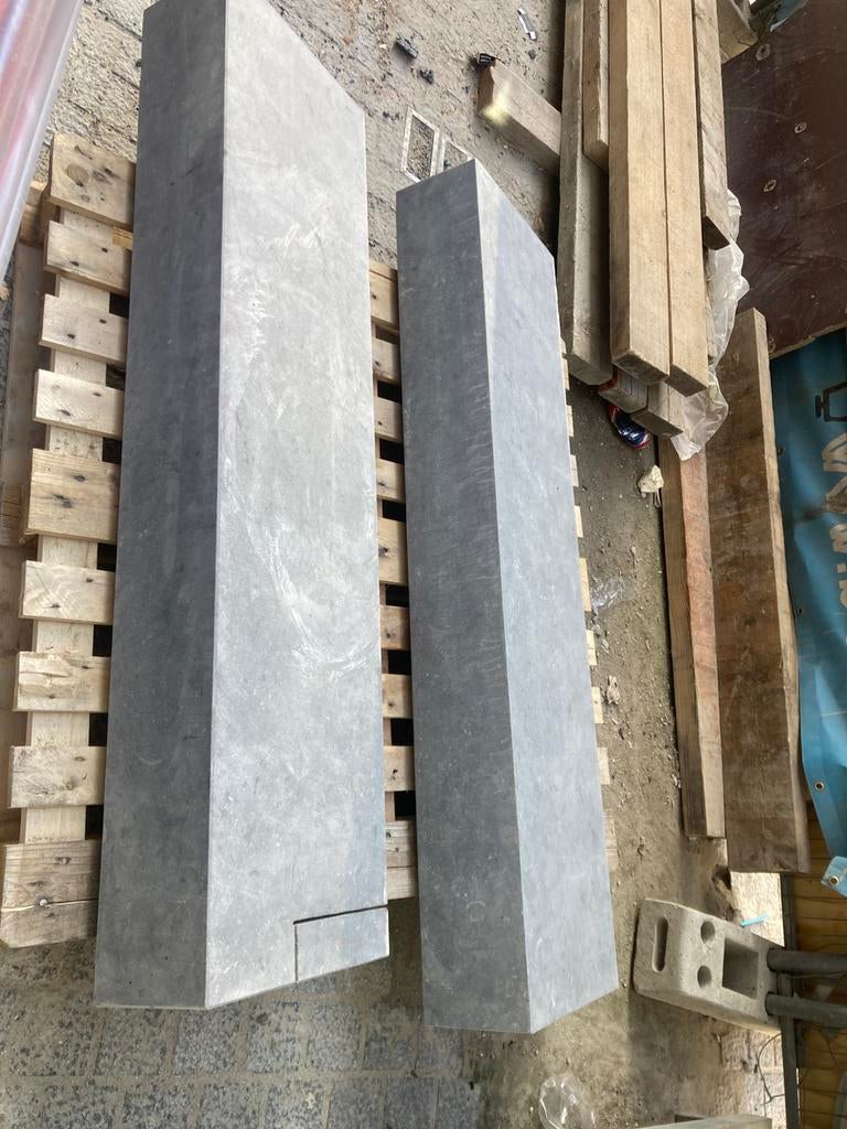 Pierre bleue belge, Enlèvement, Comme neuf