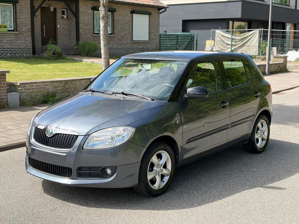 Skoda Fabia 1.4 16V VRS Kit -1e eigenaar met keuring verkoop, Voorwielaandrijving, Stof, 63 kW, 4 cilinders
