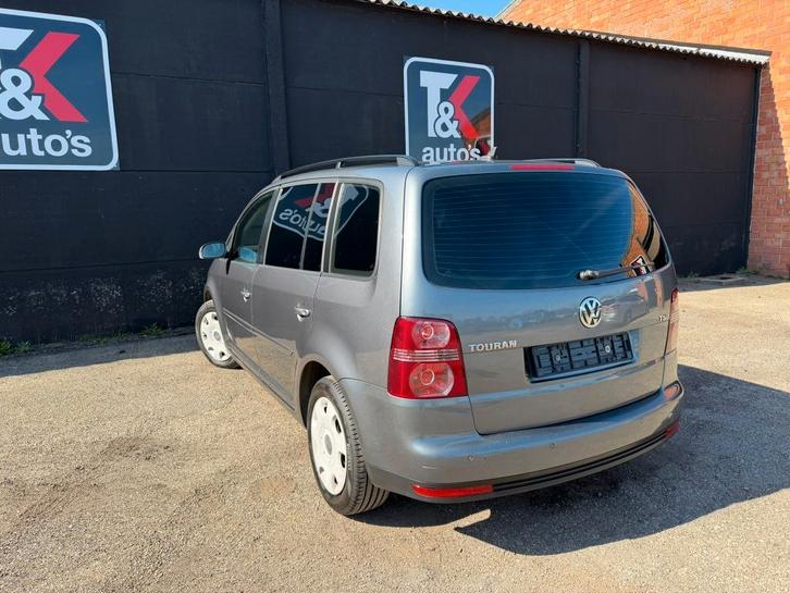 Volkswagen Touran 1.6i, Autos, Volkswagen, Entreprise, Achat, Touran, Essence, MPV ou Monospace, Automatique, Enlèvement