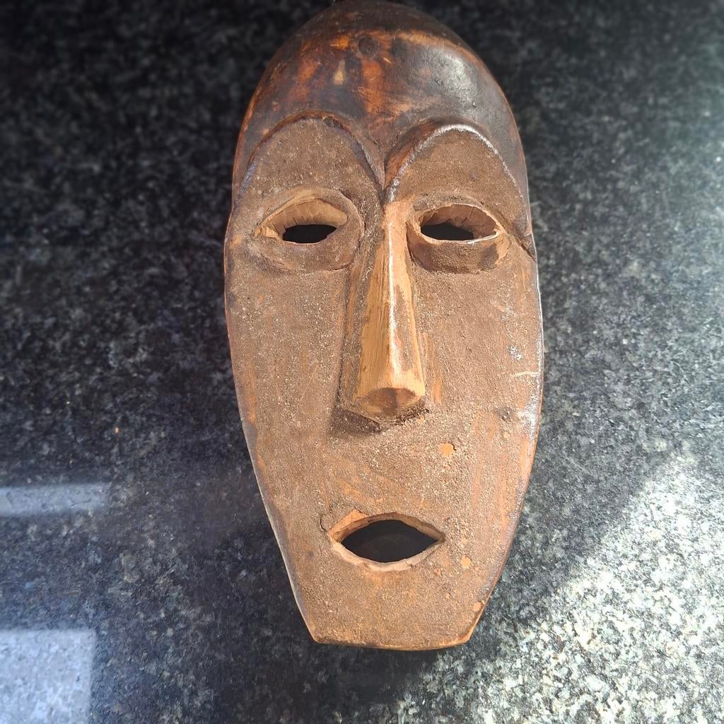 Oud houten masker Congo, Verzenden