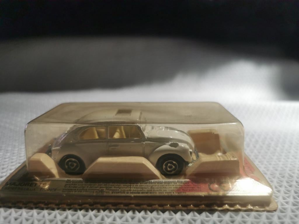 Voiture miniature Majorette Volkswagen Coccinelle sous blist, Collections, Enlèvement ou Envoi