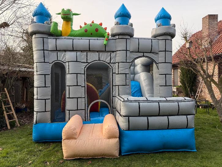 Springkasteel Drakenkasteel te huur, Hobby & Loisirs créatifs, Articles de fête | Location, Utilisé, Enlèvement