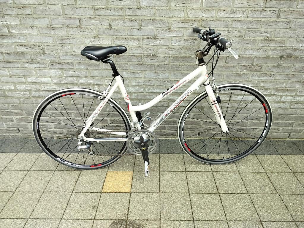 Vélo de fitness Zannata, Enlèvement