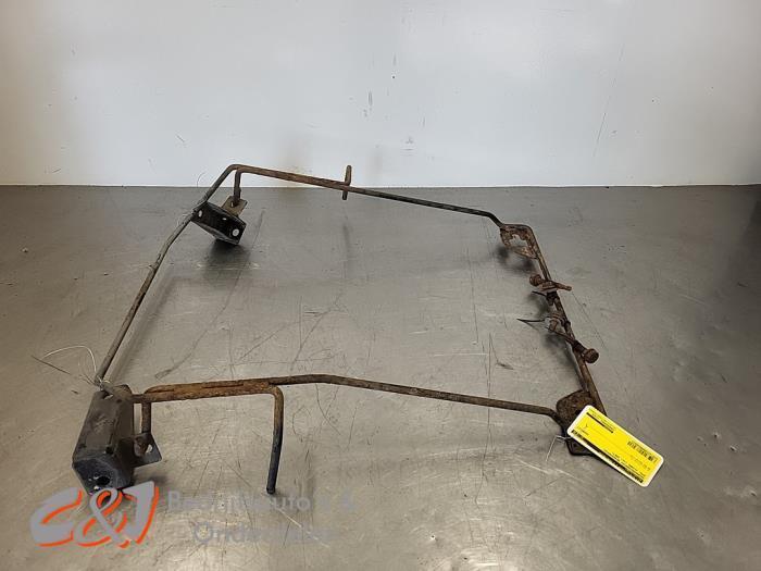 Ophangmechaniek reservewiel van een Opel Vivaro, Auto-onderdelen, Ophanging en Onderstel, Opel, Gebruikt, 3 maanden garantie, Ophalen of Verzenden