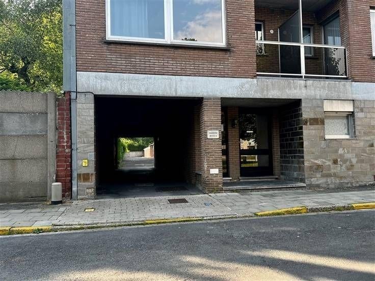 KOKELAARSTRAAT 19 centrum ROESELARE, Immo, Garages & Places de parking