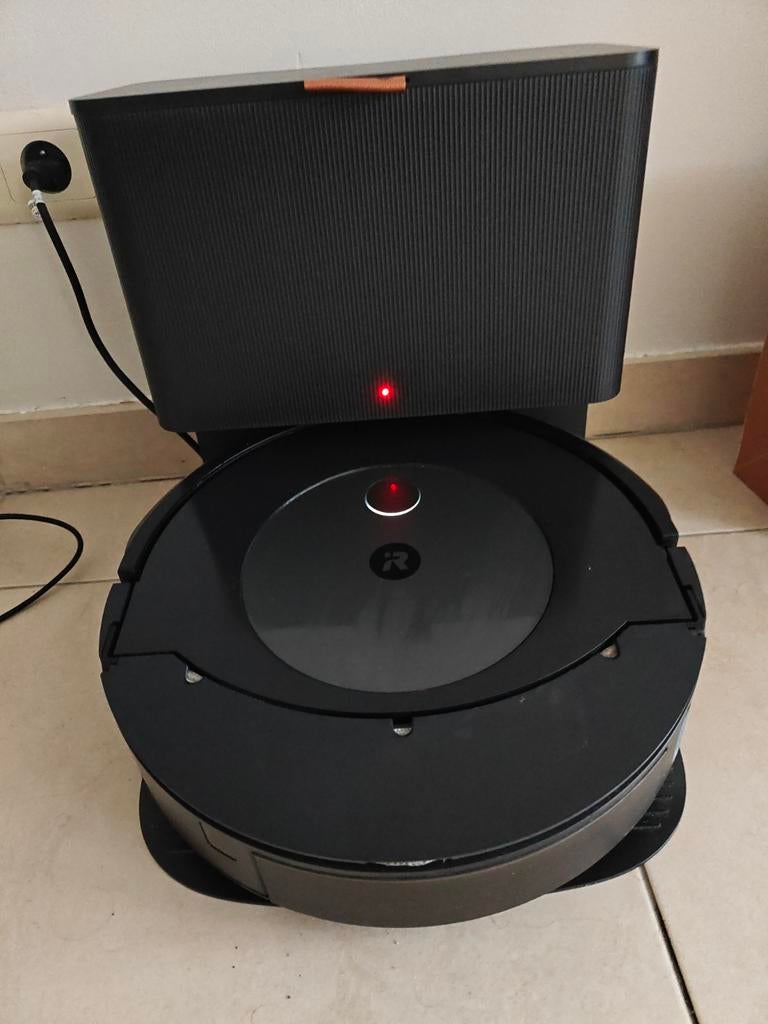 Roomba combo j7 - 1 jaar oud, Elektronische apparatuur, Stofzuigers, Ophalen