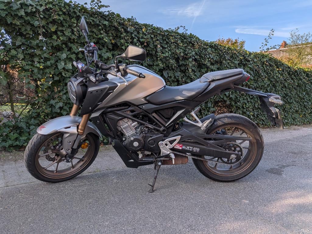 HONDA CB125R, Motos, Motos | Honda, Particulier, Naked bike, jusqu'à 11 kW, 1 cylindre, Permis Moto A1 minimum, ABS, Éclairage LED