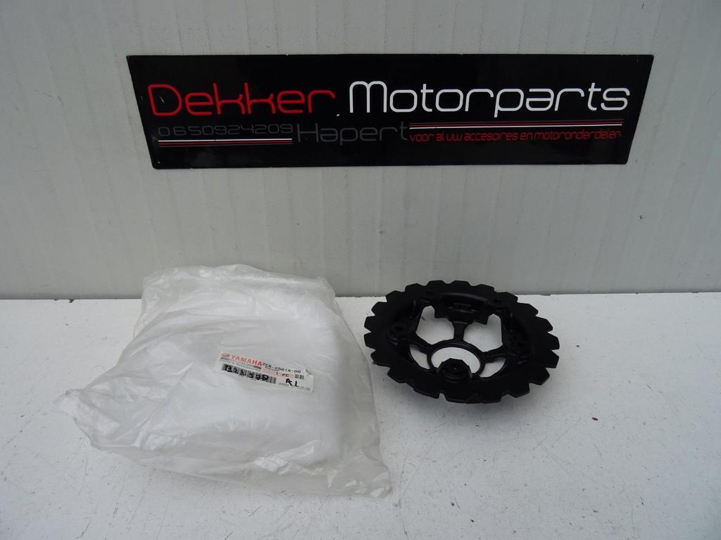 Achter Remschijf Houder Yamaha YZF R1 2015-2016-2017-2018 >, -, -, Nieuw, Ophalen of Verzenden