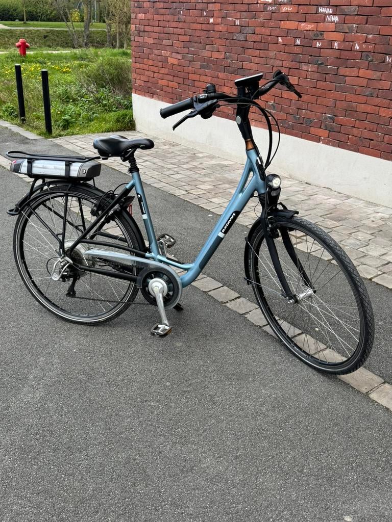 BATAVUS TOURMALET 28 inch 8 V elektrische fiets, Fietsen en Brommers, Ophalen, Batavus, Zo goed als nieuw, 51 tot 55 cm