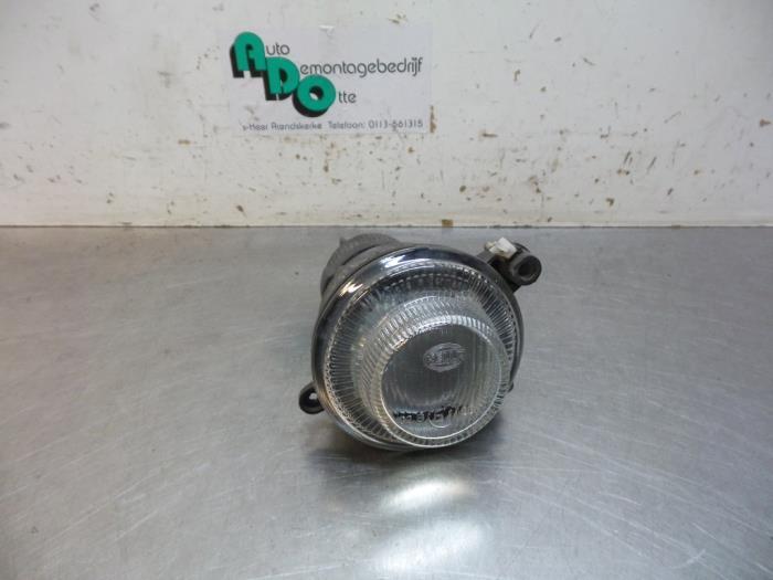 Feu antibrouillard avant droit d'un Smart City Coupe, Autos : Pièces & Accessoires, Éclairage, Smart, Utilisé, Enlèvement ou Envoi